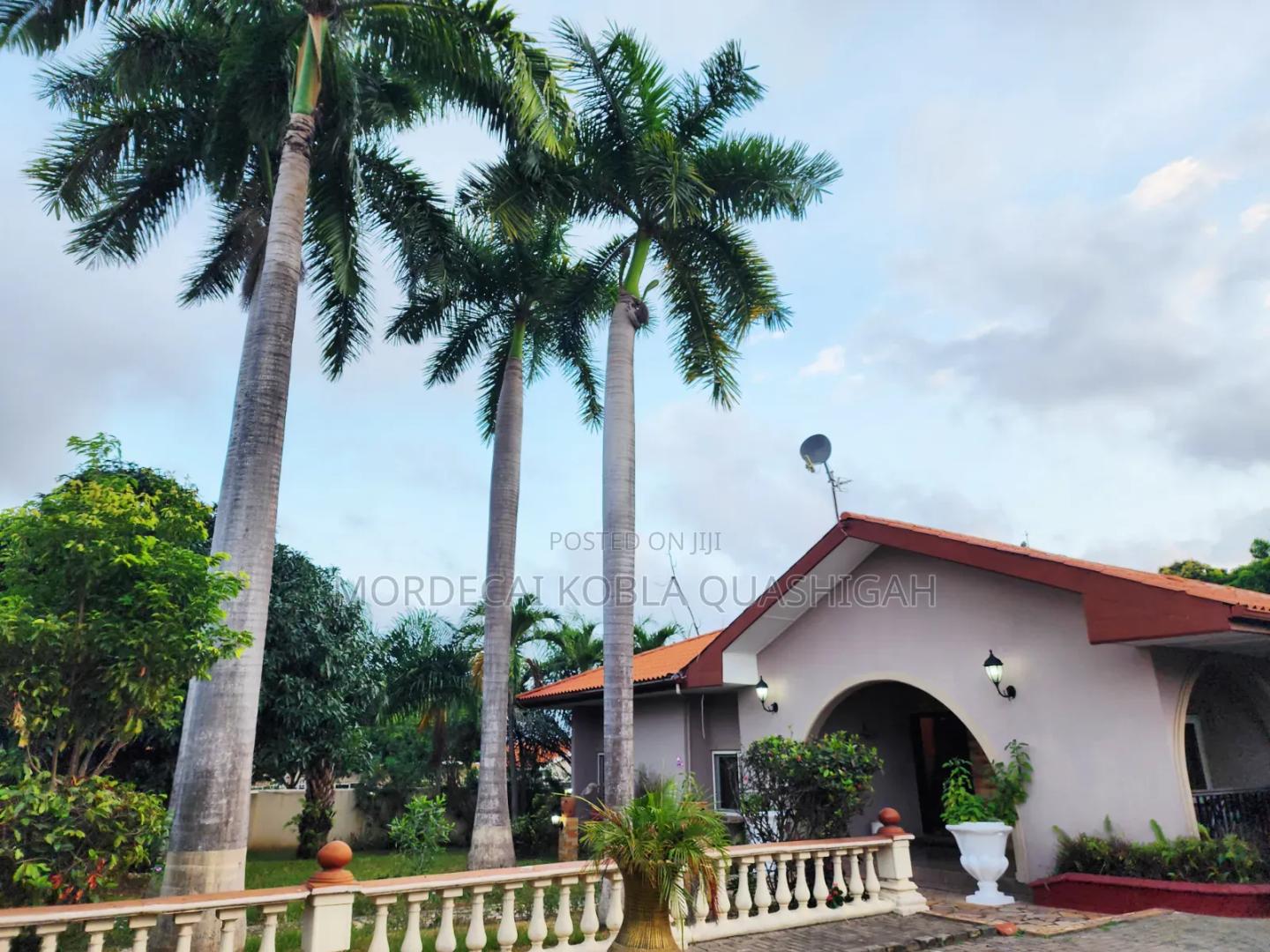 7bdrm House in Regimanuel Estates, Spintex for rent - 7 bedroom House in Greater Accra, Spintex, 06/10 - Rent