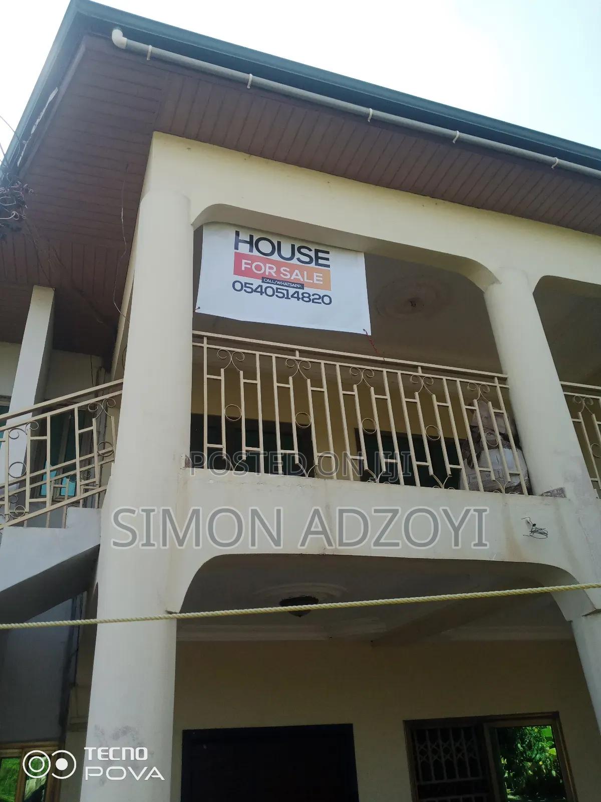 Furnished 8bdrm Mansion in Accra, Ga East Municipal for sale - 8 bedroom House in Greater Accra, Ga East Municipal - Sale