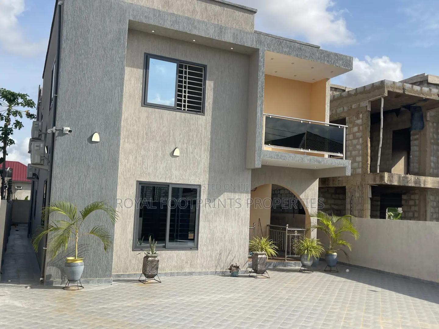 4bdrm House in Royals Footprints, Lake Side Estate for sale - 4 bedroom House in Greater Accra, Ashaley Botwe, Lake Side Estate - Sale
