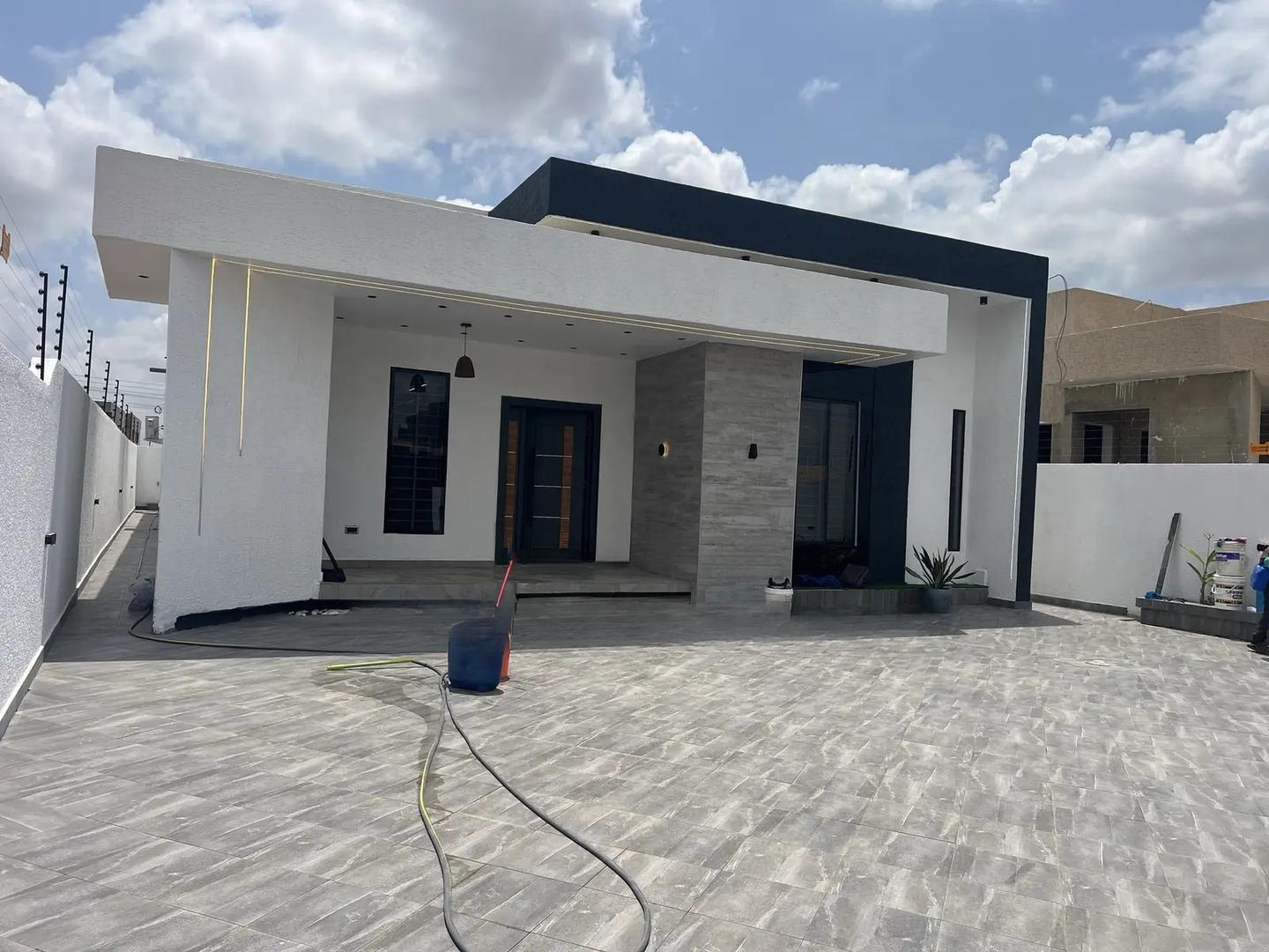 3bdrm House in Franko Properties, Lake Side Estate for sale - 3 bedroom House in Greater Accra, Ashaley Botwe, Lake Side Estate - Sale