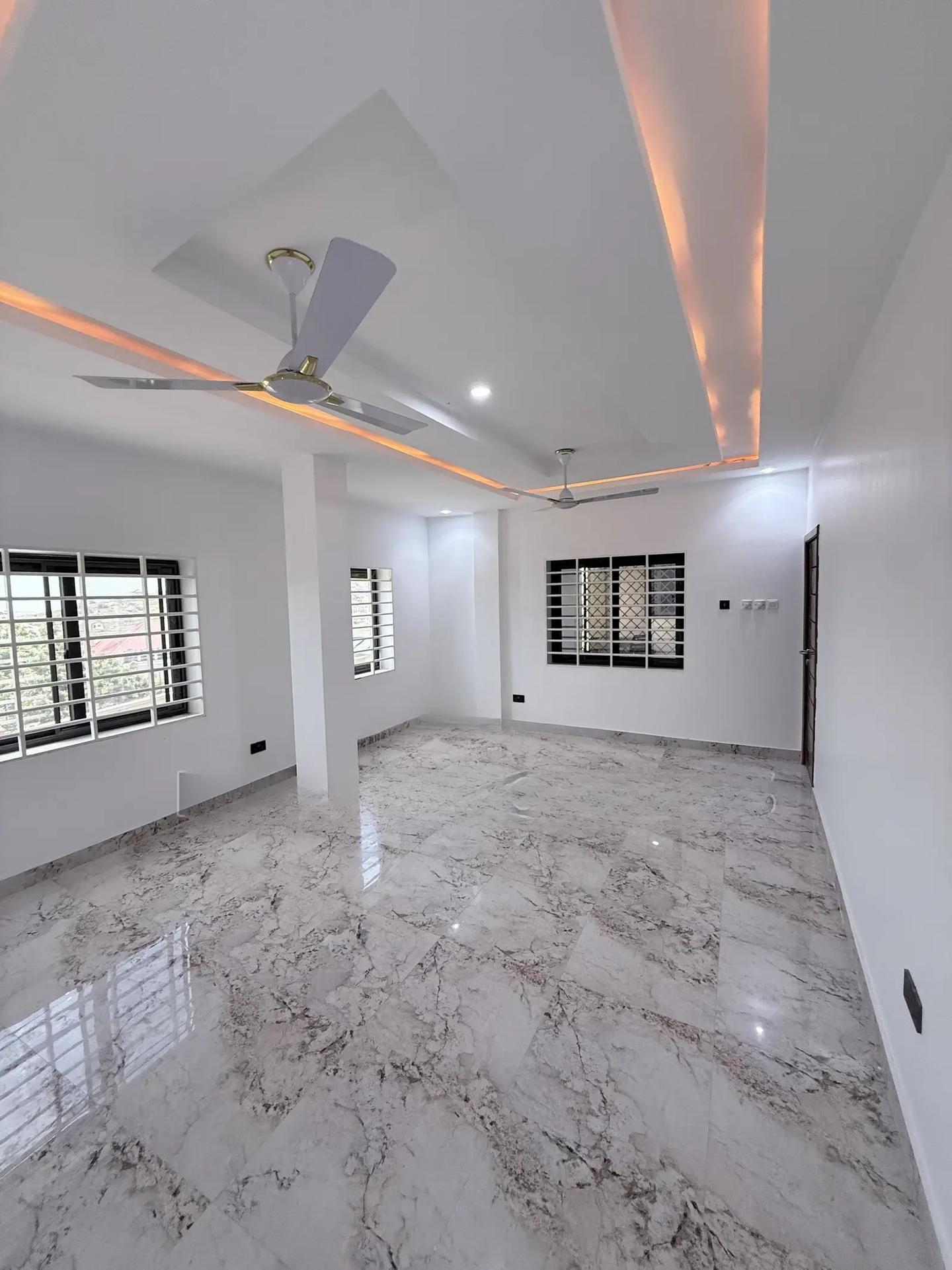 2bdrm Apartment in Mr Dominic, Old Barrier for rent - 2 bedroom Apartment in Greater Accra, Weija, Old Barrier / Weija - Rent