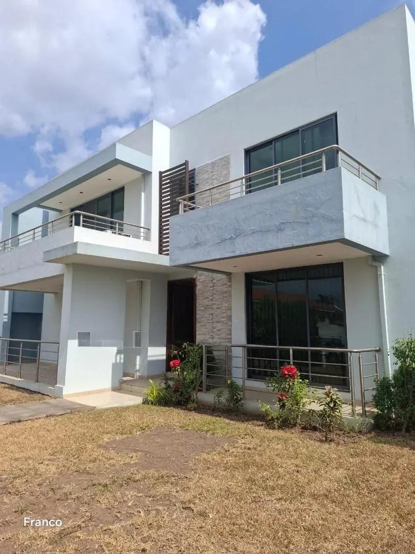 4bdrm House in Manet Court for rent - 4 bedroom House in Greater Accra, Spintex, Manet Court - Rent