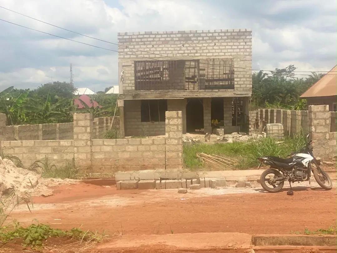 4bdrm Duplex in Atiwma Foase, Atwima Kwanwoma for sale - 4 bedroom House in Ashanti, Atwima Kwanwoma - Sale