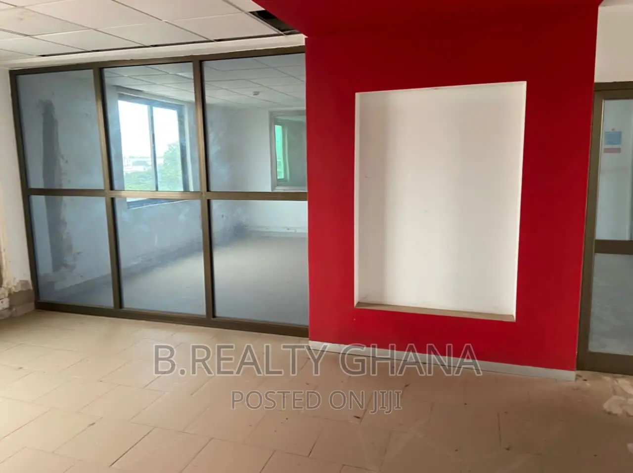Office Building Off the Tema Motorway for Sale - Commercial in Greater Accra, Tema Metropolitan - Sale
