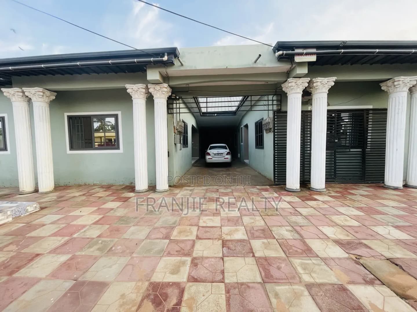 2bdrm Apartment in Franjie Realty, Weija for rent - 2 bedroom Apartment in Greater Accra, Weija - Rent