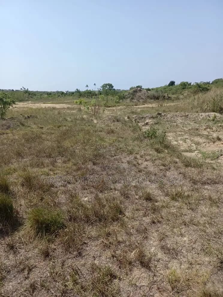 Full Plot of Land for Sale Akoti After Liberia Camp,Winneba Highway) - Land in Central Region, Awutu Senya East Municipal - Sale