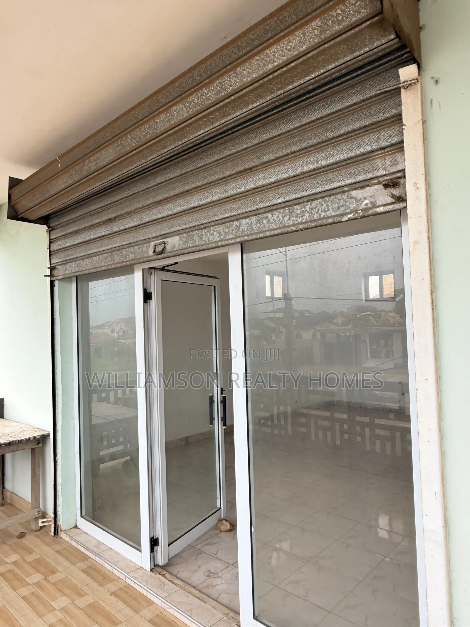 Road Side Shop/Store/Office Space/Showroom Wit an Extra Space,Spintex - Commercial in Greater Accra, Spintex - Rent