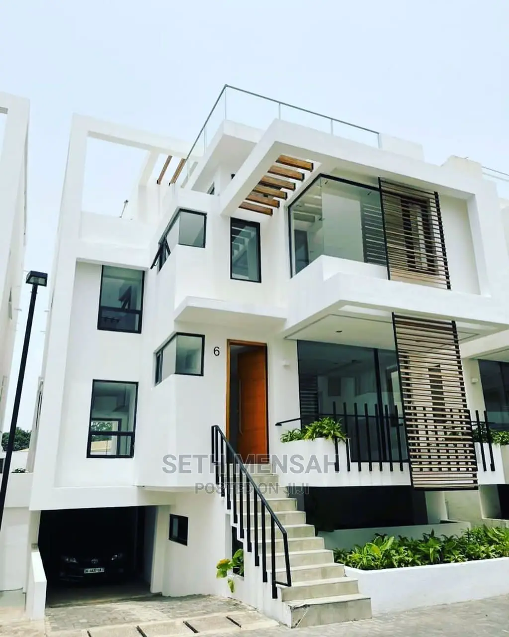 4bdrm Townhouse/Terrace in SKM Property, Cantonments for Sale - 4 bedroom House in Greater Accra, Cantonments - Sale