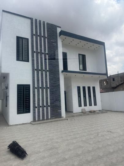 4 bedroom apartment for sale at East Legon ogbojo - 4 bedroom Apartment in East Legon ogbojo - Sale