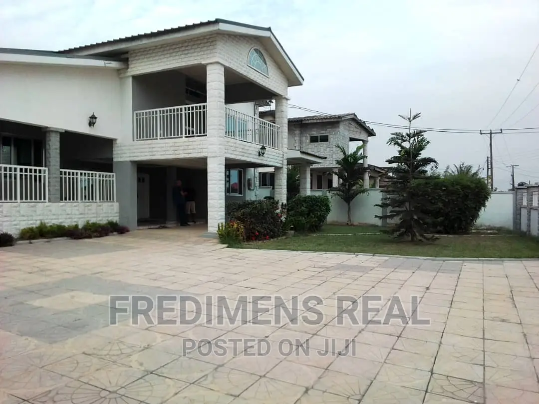 5bdrm House in Fredimens Real, Kumasi Metropolitan for sale - 5 bedroom House in Ashanti, Kumasi Metropolitan - Sale