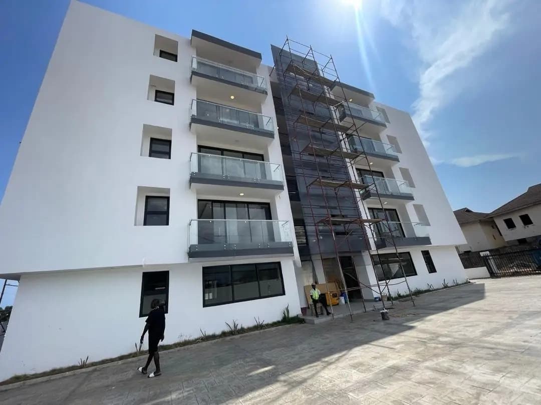 2bdrm Apartment in Charclem Ventures, East Legon for rent - 2 bedroom Apartment in Greater Accra, East Legon - Rent