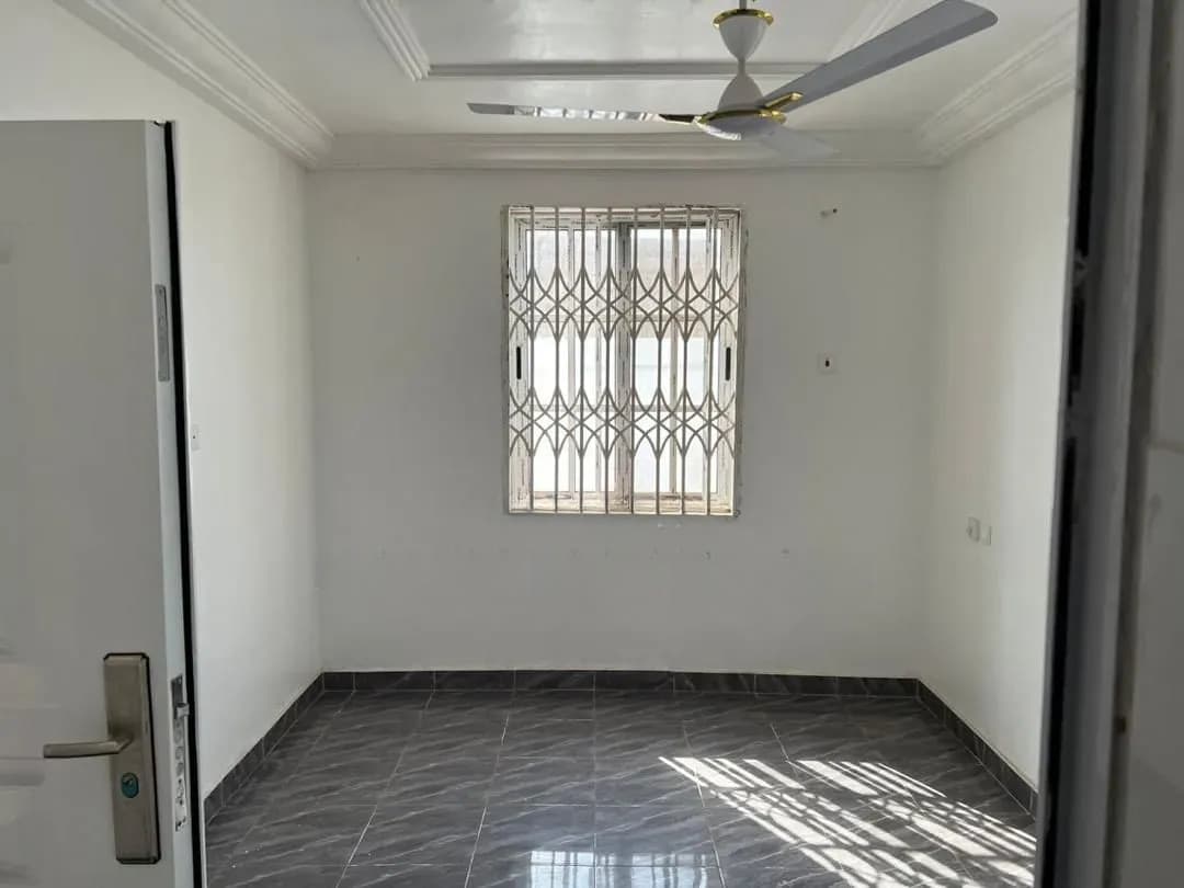 3bdrm House in Shining Star Real, Accra Metropolitan for sale - 3 bedroom House in Greater Accra, Accra Metropolitan - Sale