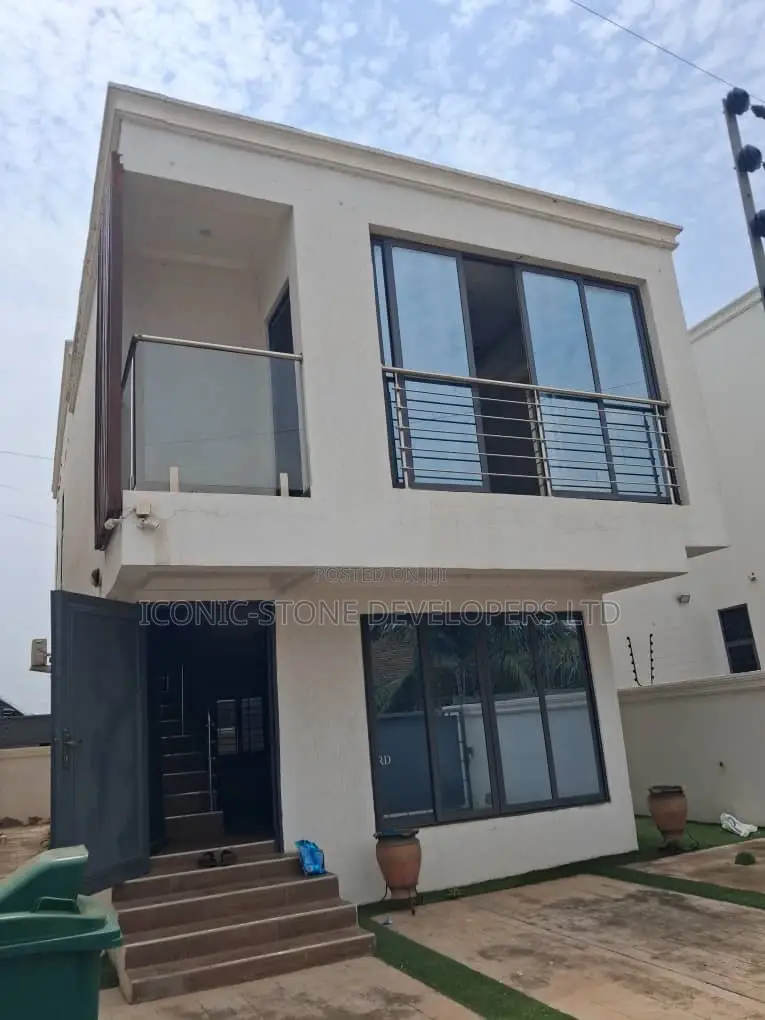 3bdrm House in School Junction, Nmai-Dzorn for rent - 3 bedroom House in Greater Accra, Ashaley Botwe, Nmai-Dzorn - Rent