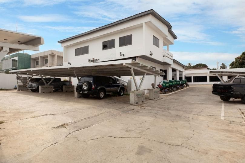 Furnished office for rent at 19 Kofi Annan Street, Airport Residential Area, Accra, Ghana - Commercial in 19 Kofi Annan Street, Airport Residential Area, Accra, Ghana - Rent