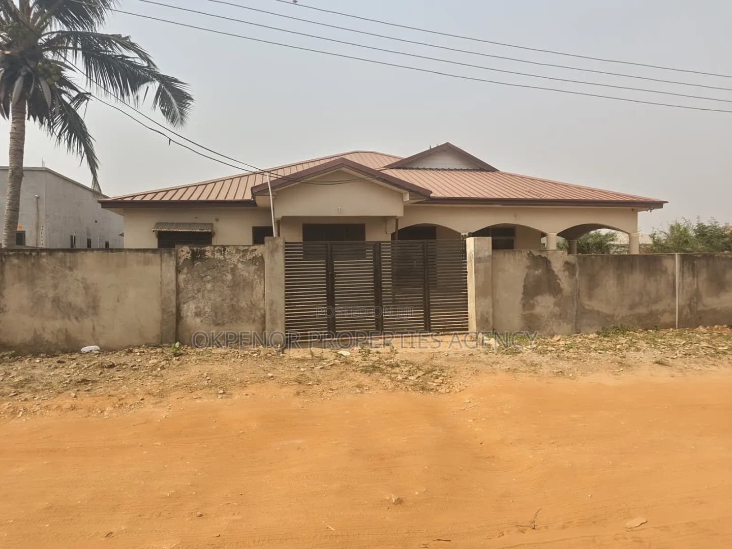 2bdrm Apartment in Dawhenya, Tema Metropolitan for rent - 2 bedroom Apartment in Greater Accra, Tema Metropolitan - Rent