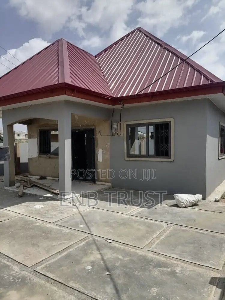 3bdrm House in Sarpeiman, Amasaman for sale - 3 bedroom House in Greater Accra, Ga West Municipal, Amasaman - Sale