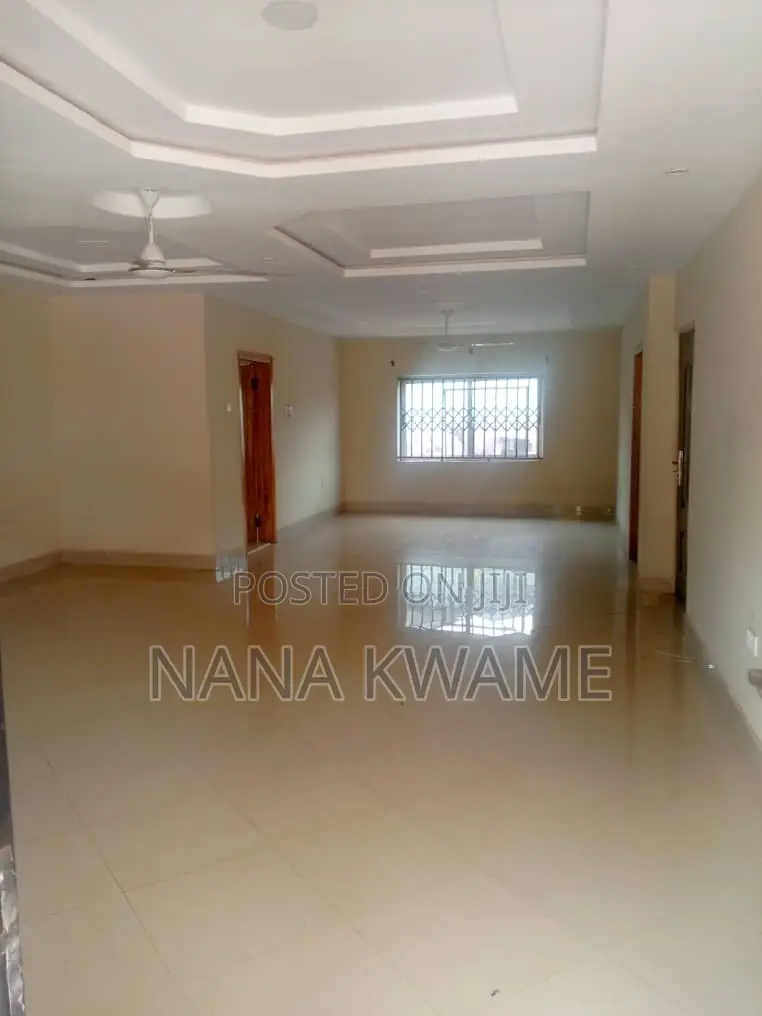 Furnished 2bdrm Apartment in Richmoni Estate, Kumasi Metropolitan - 2 bedroom Apartment in Ashanti, Kumasi Metropolitan - Rent