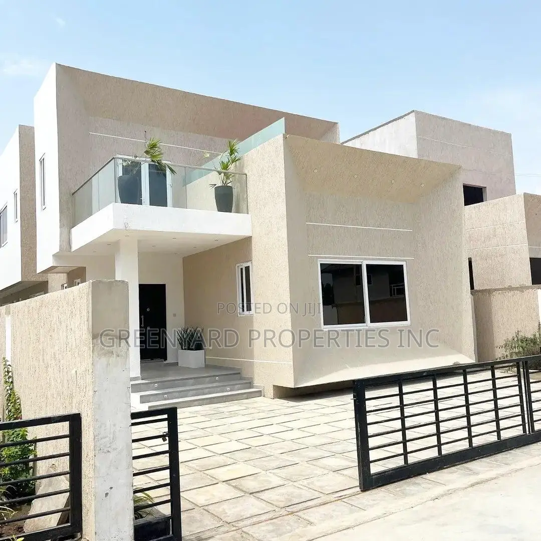 4bdrm House in East, Airport Residential Area for sale - 4 bedroom House in Greater Accra, Airport Residential Area - Sale