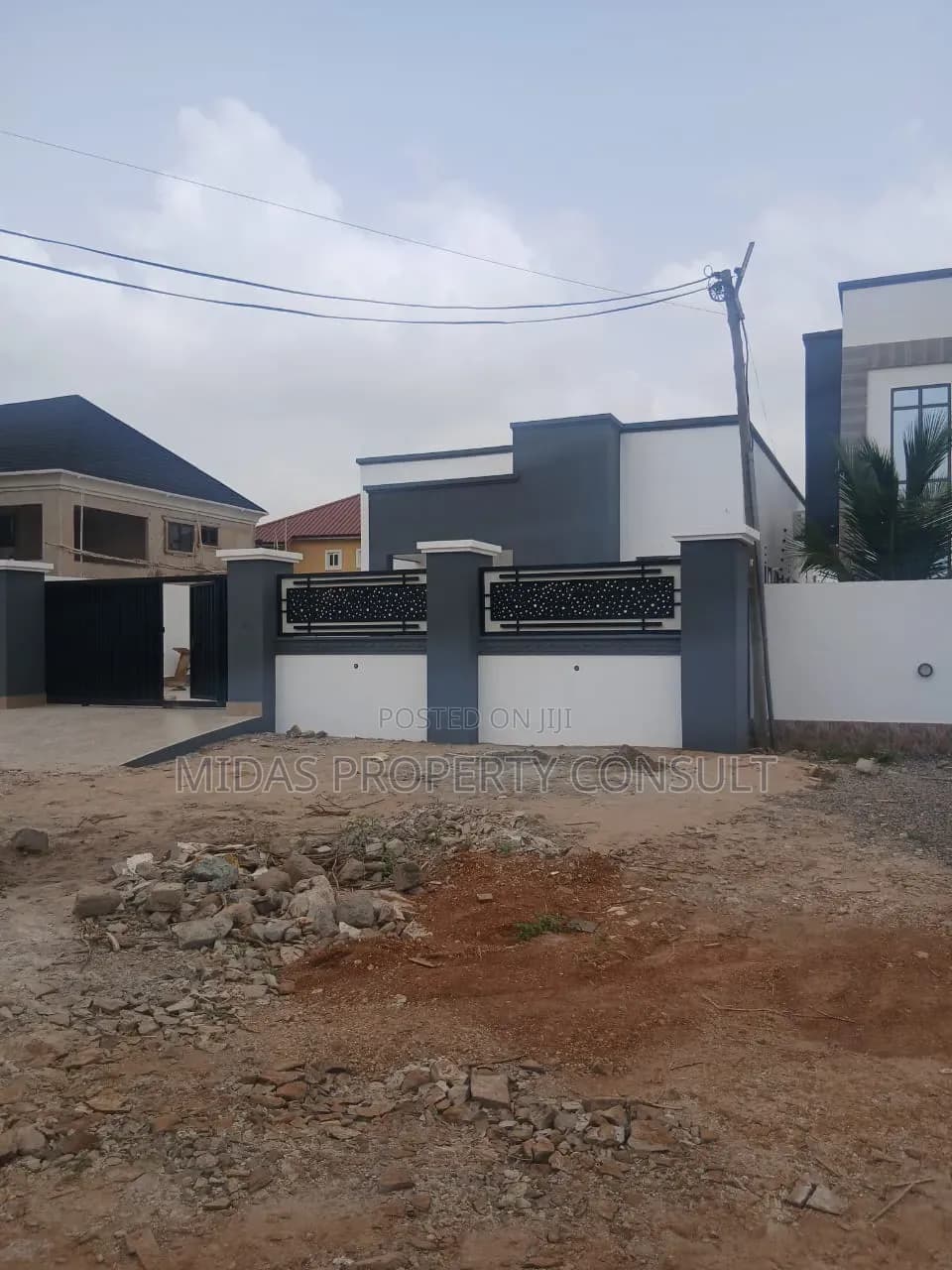 3bdrm House in Community 19 Lashibi for sale - 3 bedroom House in Greater Accra, Ashaiman Municipal, Lashibi - Sale