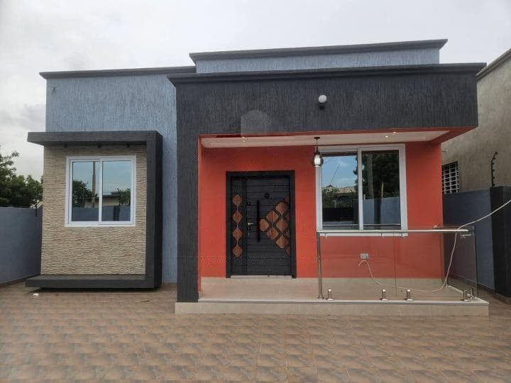 3 bedroom house for sale at Adenta - 3 bedroom House in Adenta - Sale