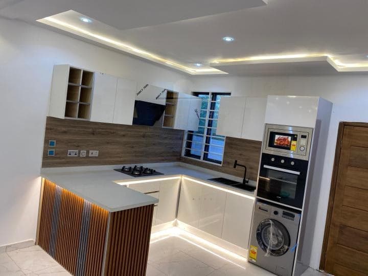 3 bedroom townhouse for sale at East Legon-School Junction - 3 bedroom House in East Legon-School Junction - Sale