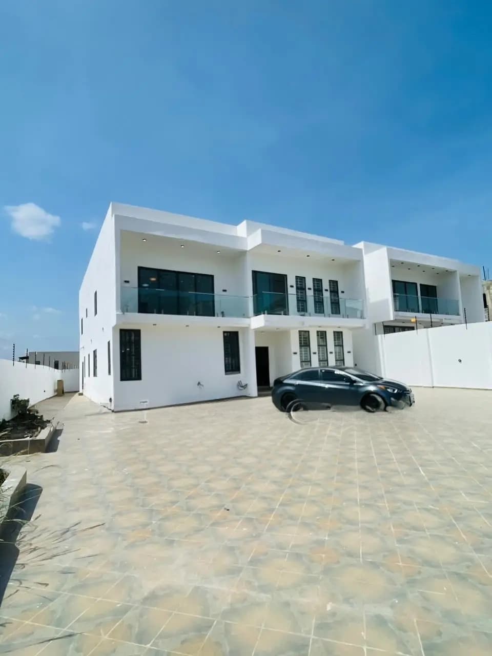 4bdrm House in Mainstay Estates, East Legon for sale - 4 bedroom House in Greater Accra, East Legon - Sale