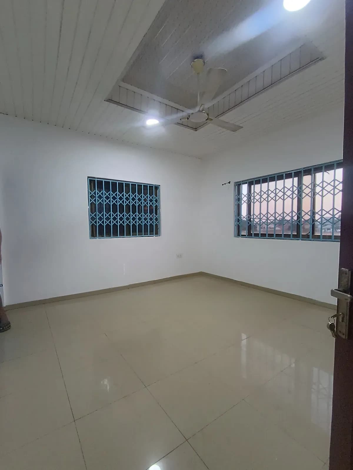 2bdrm Apartment in Ellyrealservices, School Junction for rent - 2 bedroom Apartment in Greater Accra, Ashaley Botwe, Ashaley Botwe School Junction - Rent
