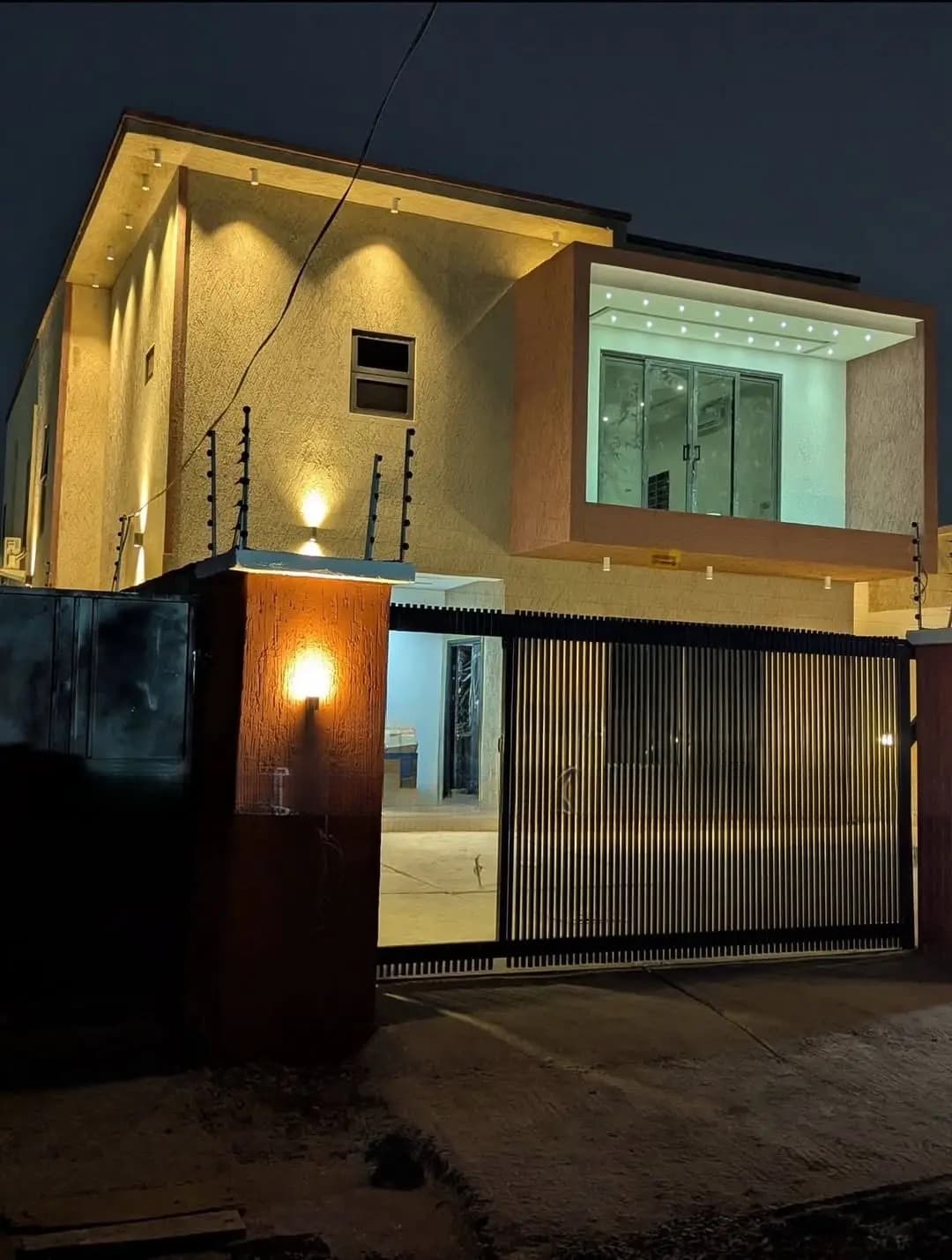 4bdrm House in Lake Side Estate for sale - 4 bedroom House in Greater Accra, Ashaley Botwe, Lake Side Estate - Sale