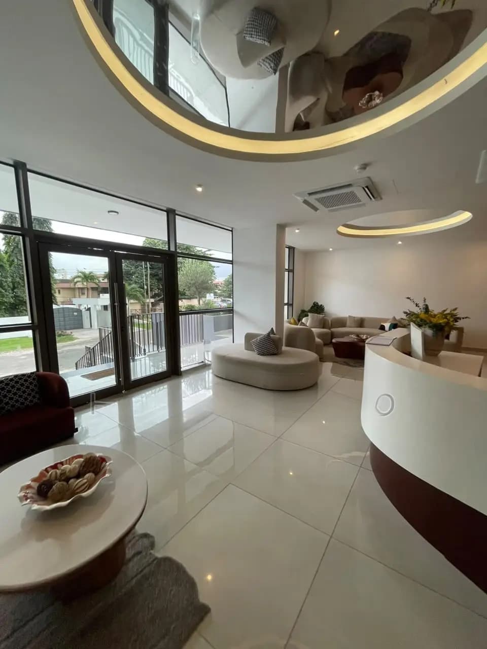 2bdrm Penthouse in Airport Residential for sale - 2 bedroom Apartment in Greater Accra, Airport Residential Area - Sale